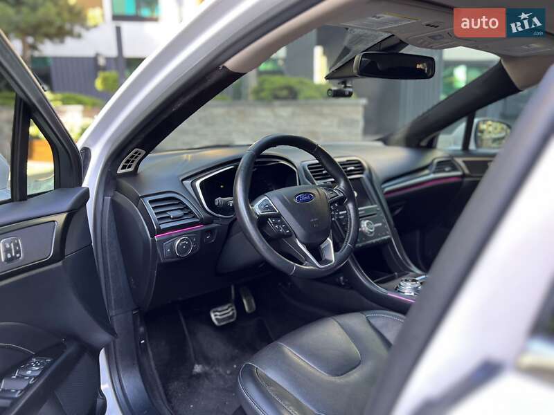 Седан Ford Fusion 2016 в Киеве фото 21 Седан Ford Fusion 2016 в Киеве