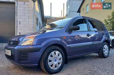 Хэтчбек Ford Fusion 2006 в 