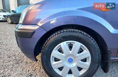 Хэтчбек Ford Fusion 2006 в 