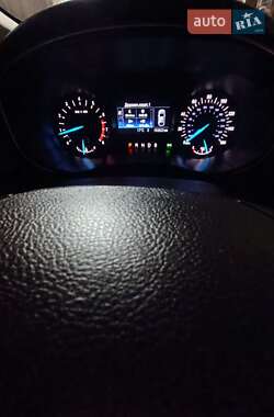 Седан Ford Fusion 2014 в 