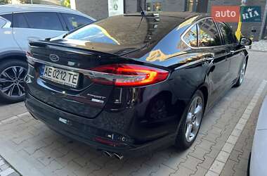 Седан Ford Fusion 2017 в 