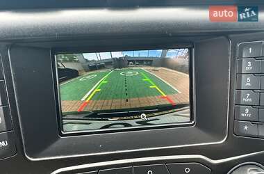 Седан Ford Fusion 2017 в 