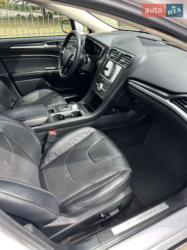 Седан Ford Fusion 2020 в Первомайске