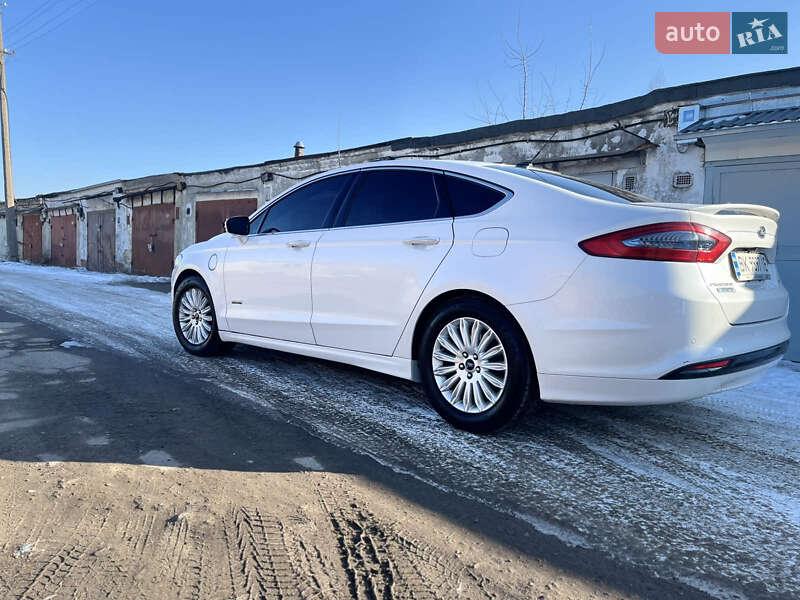 Седан Ford Fusion 2013 в Ровно фото 3 Седан Ford Fusion 2013 в Ровно