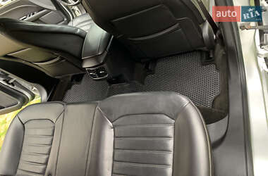 Седан Ford Fusion 2012 в 