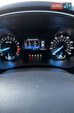 Седан Ford Fusion 2014 в 