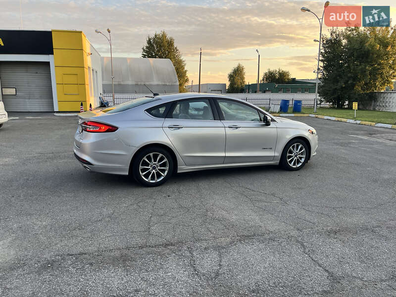 Седан Ford Fusion 2017 в Києві