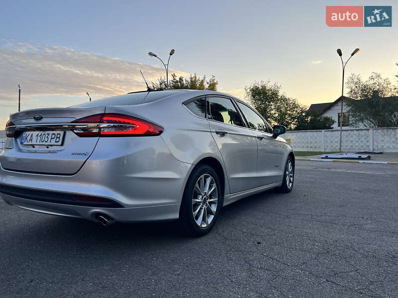 Седан Ford Fusion 2017 в Києві