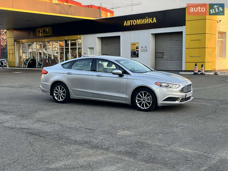 Седан Ford Fusion 2017 в Києві
