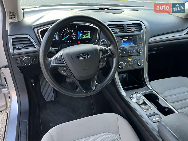 Седан Ford Fusion 2017 в Києві