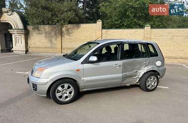Хэтчбек Ford Fusion 2010 в 