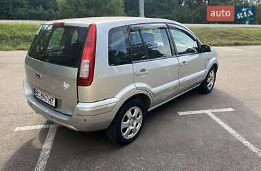 Хэтчбек Ford Fusion 2010 в 