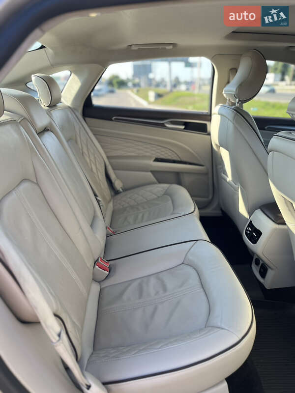 Седан Ford Fusion 2016 в Киеве