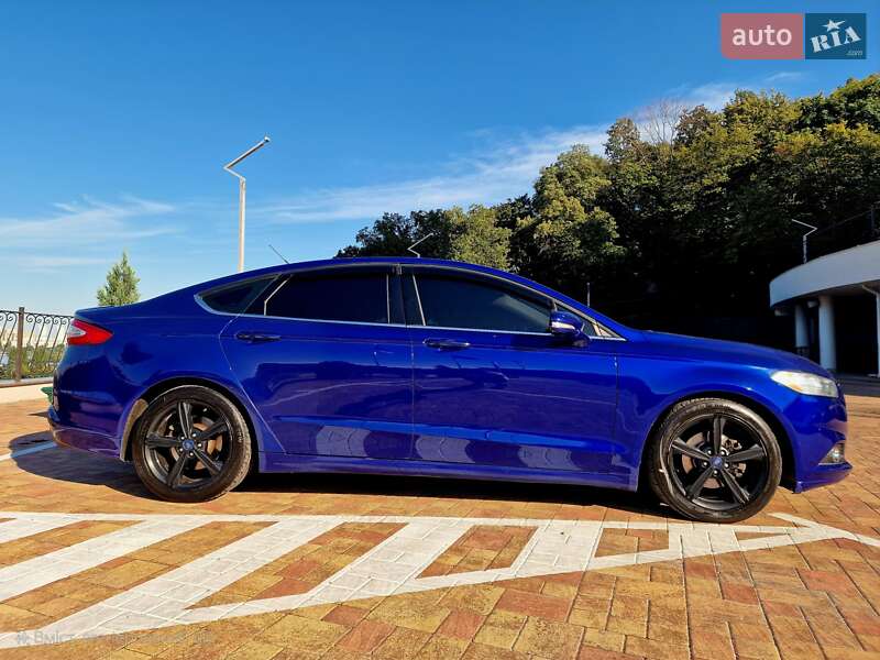 Седан Ford Fusion 2016 в Киеве фото 2 Седан Ford Fusion 2016 в Киеве