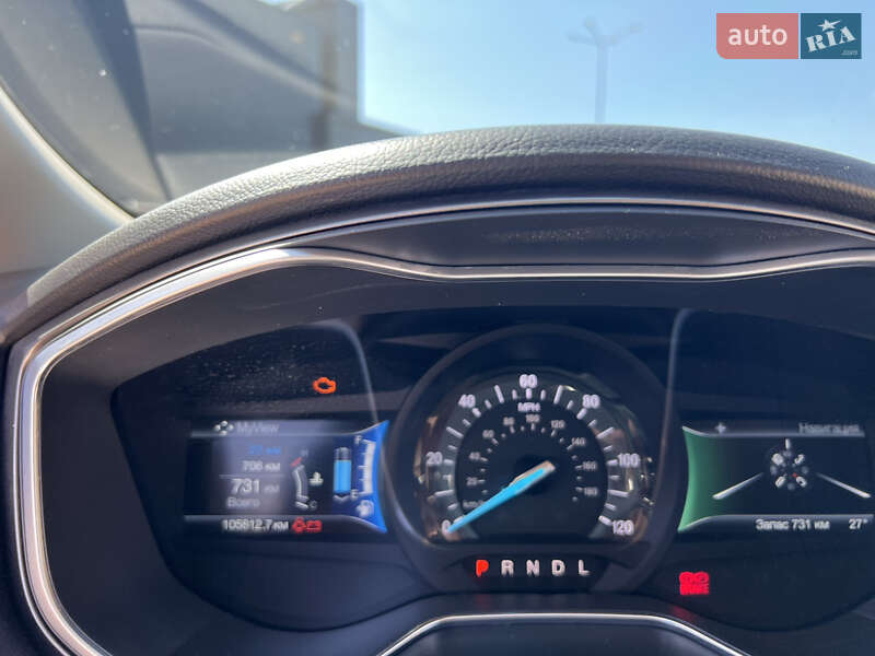Седан Ford Fusion 2016 в Первомайську