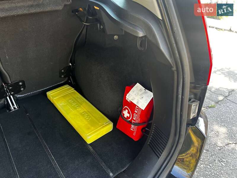 Хэтчбек Ford Fusion 2009 в Кременчуге фото 36 Хэтчбек Ford Fusion 2009 в Кременчуге