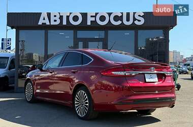 Седан Ford Fusion 2017 в 