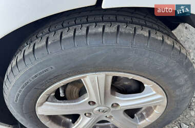 Хетчбек Ford Fusion 2010 в 