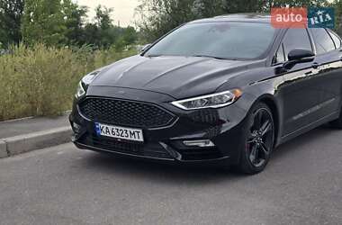 Седан Ford Fusion 2017 в 