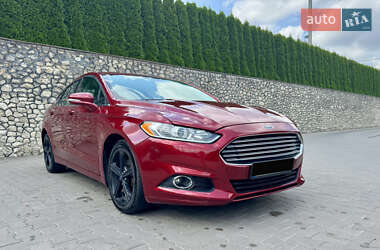 Седан Ford Fusion 2015 в Волочиске