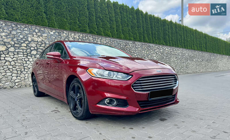 Ford Fusion 2015
