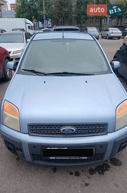 Хэтчбек Ford Fusion 2007 в 