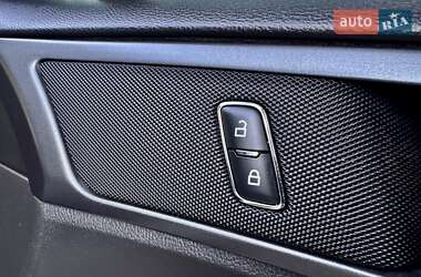 Седан Ford Fusion 2013 в 