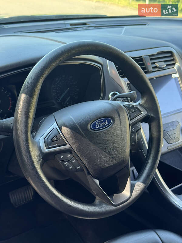 Седан Ford Fusion 2020 в Івано-Франківську