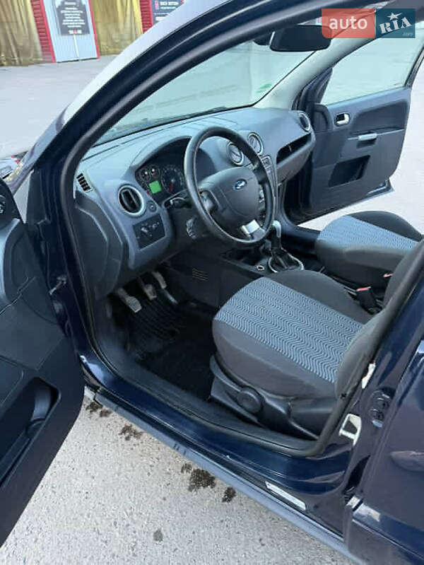 Хетчбек Ford Fusion 2006 в Сумах