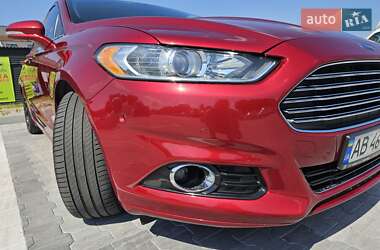 Седан Ford Fusion 2016 в 