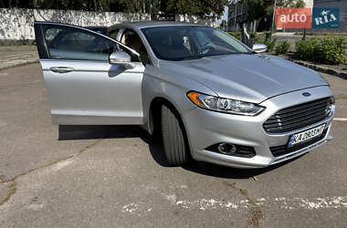 Седан Ford Fusion 2014 в 