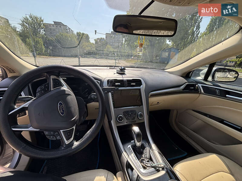 Седан Ford Fusion 2014 в Киеве фото 19 Седан Ford Fusion 2014 в Киеве