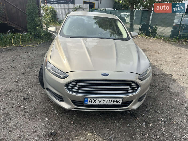 Ford Fusion 2014