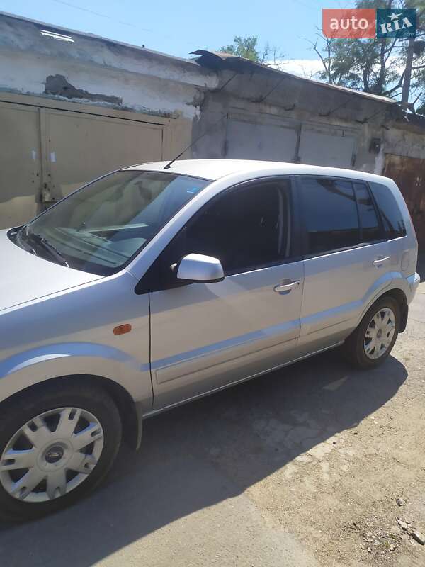 Ford Fusion 2009