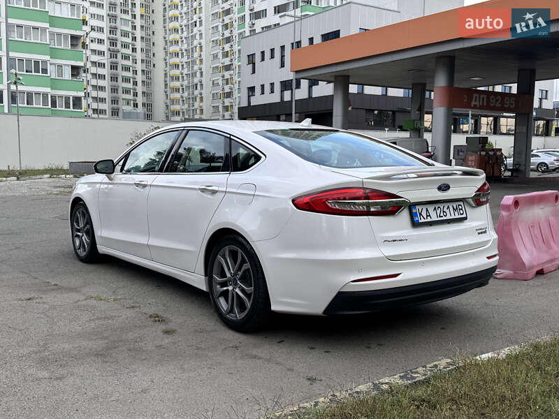 Седан Ford Fusion 2019 в Киеве фото 3 Седан Ford Fusion 2019 в Киеве