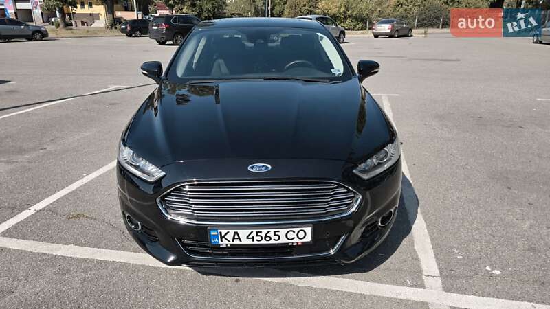 Ford Fusion 2016