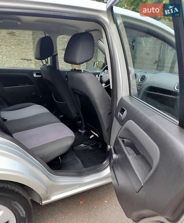 Хэтчбек Ford Fusion 2011 в Днепре