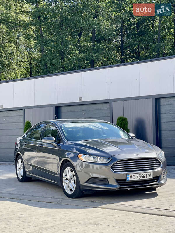 Седан Ford Fusion 2015 в Киеве фото 17 Седан Ford Fusion 2015 в Киеве