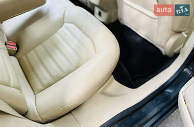 Седан Ford Fusion 2015 в 