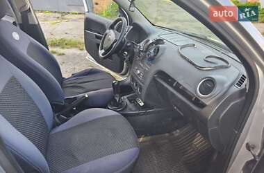 Хэтчбек Ford Fusion 2007 в 