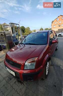 Хэтчбек Ford Fusion 2007 в 