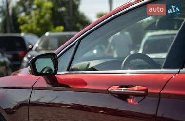 Седан Ford Fusion 2014 в 