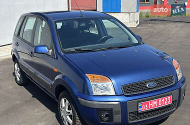 Хэтчбек Ford Fusion 2009 в 