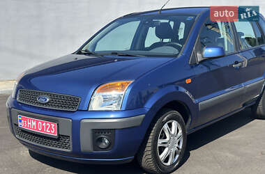 Хэтчбек Ford Fusion 2009 в 