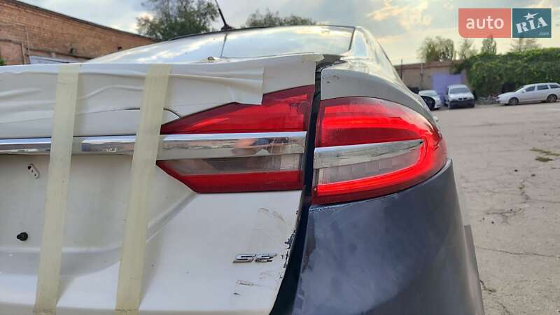 Седан Ford Fusion 2016 в Запорожье