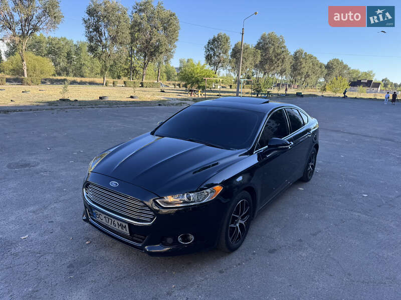 Седан Ford Fusion 2013 в Каменском
