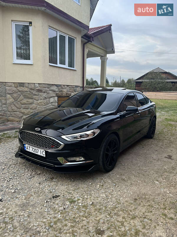 Седан Ford Fusion 2016 в Ивано-Франковске