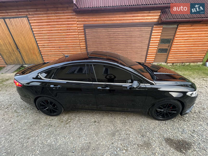 Седан Ford Fusion 2016 в Ивано-Франковске
