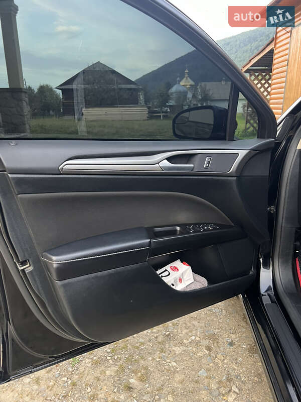 Седан Ford Fusion 2016 в Ивано-Франковске