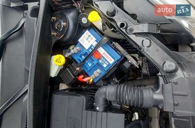 Хэтчбек Ford Fusion 2004 в 